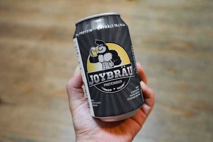 【トレーニング後のビールが好きじゃない人は見ないで下さい】入手困難なドイツ発のプロテインビール「JOYBRAU」を限定販売中のメイン画像