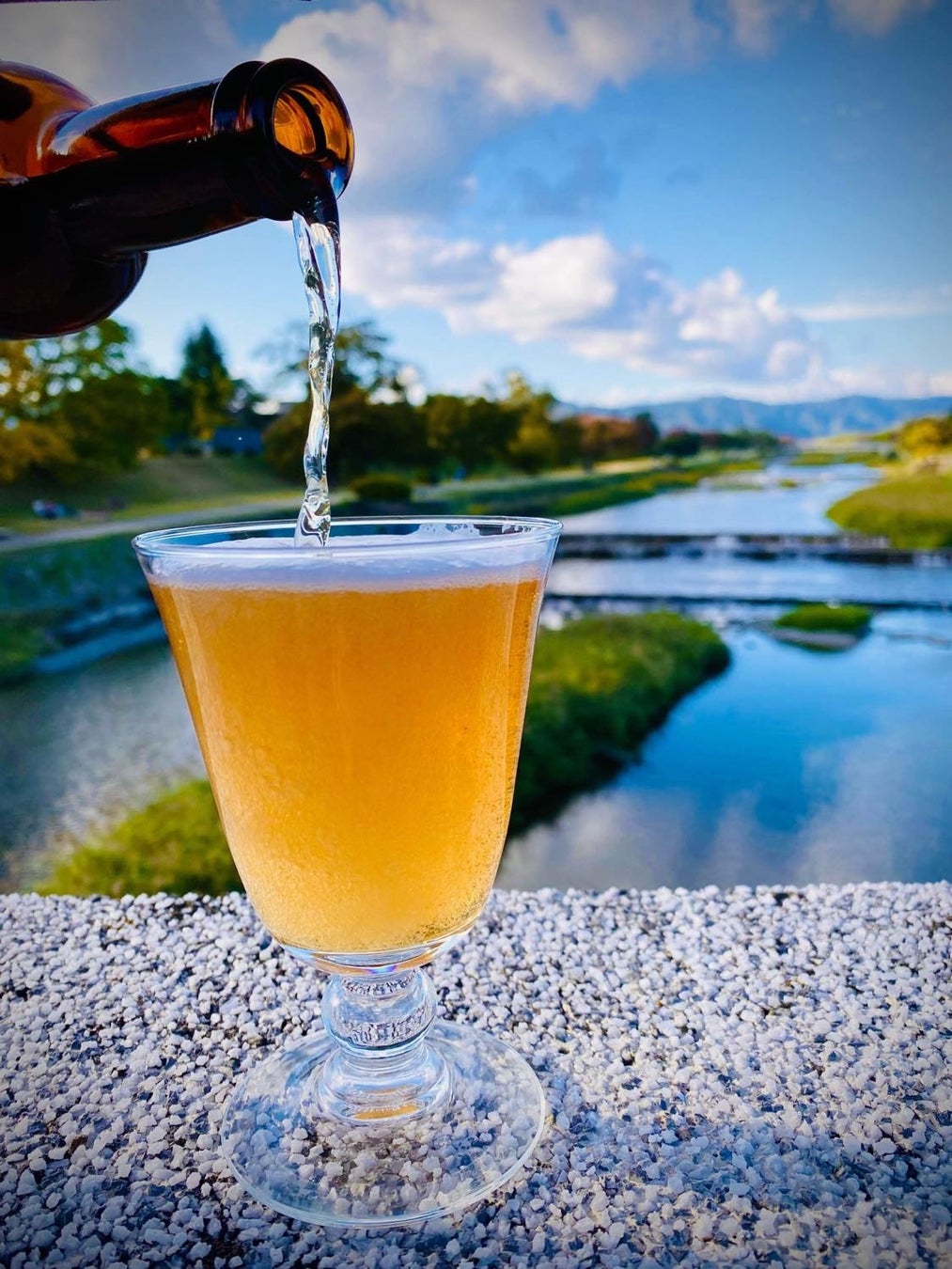 「らしさをつくるクラフトビール」を合言葉に、醸造に取り組む京都・一乗寺ブリュワリーから、京都の地に根ざした命の美しさをビールで表す【Terroir KYOTO】シリーズ５種の販売開始！のサブ画像11_鴨川とテロワールビール