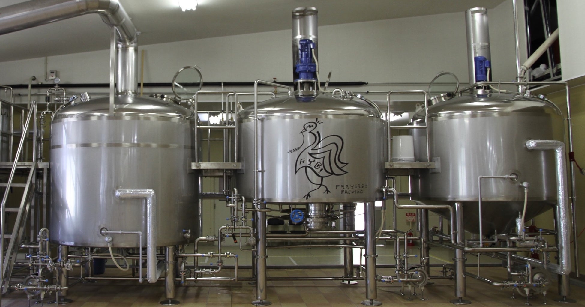 都内から山梨へ本社移転した「Far Yeast Brewing」が毎年即完売する県産桃を使った新作クラフトビールを発売！のサブ画像2