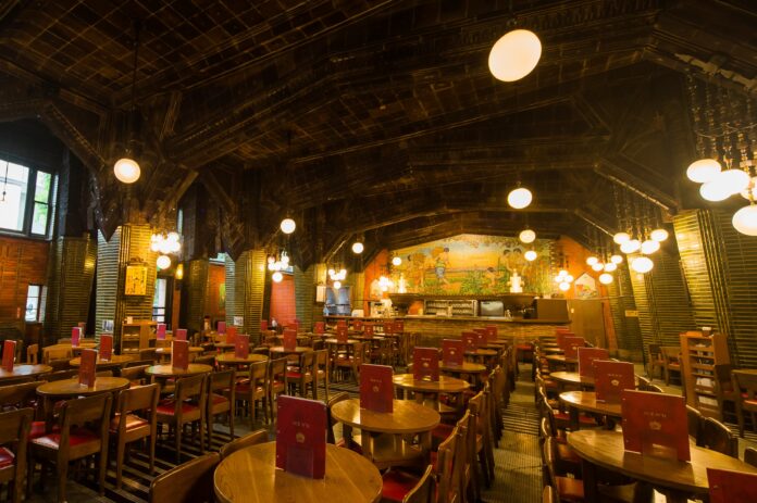 現存する日本最古のビヤホールが92周年「ビヤホールライオン　銀座七丁目店」の創建祭のメイン画像