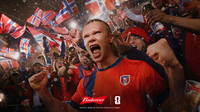 バドワイザー、ハーランドやユルゲン・クロップを起用したグローバルキャンペーン“Let It Pour”を展開のメイン画像